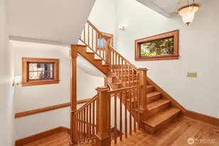 1411 10th Ave W, Seattle, WA 98119 - Photo 8