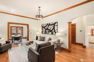 1411 10th Ave W, Seattle, WA 98119 - Photo 10