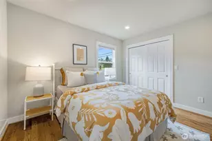 8804 5th Ave NE, Seattle, WA 98115 - Photo 12