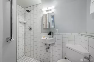 8804 5th Ave NE, Seattle, WA 98115 - Photo 18