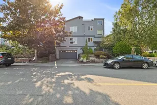 3810 Hoyt Ave, Everett, WA 98201 - Photo 1