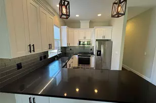 418 20th Ave, Seattle, WA 98122 - Photo 6