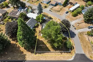 8610 Sequoia Ct SE, Yelm, WA 98597 - Photo 32