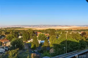 682 College St, Milton-Freewater, OR 97862 - Photo 36