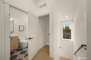 14338 Bagley Ave N, Seattle, WA 98133 - Photo 20