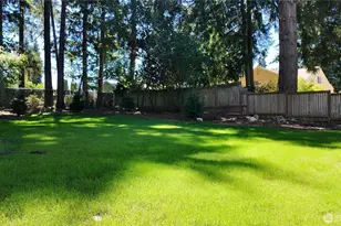 14338 Bagley Ave N, Seattle, WA 98133 - Photo 4