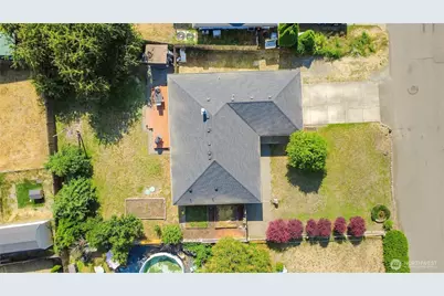 21817 48th Avenue Ct E, Spanaway, WA 98387 - Photo 18