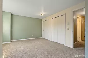 8719 238th St SW, Edmonds, WA 98026 - Photo 18