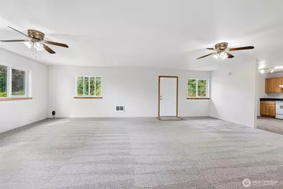 957 W State Route 4, Cathlamet, WA 98612 - Photo 32