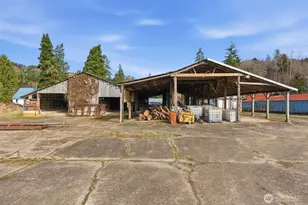 957 W State Route 4, Cathlamet, WA 98612 - Photo 14