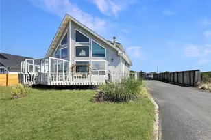1050 Ocean Shores Blvd, Ocean Shores, WA 98569 - Photo 2