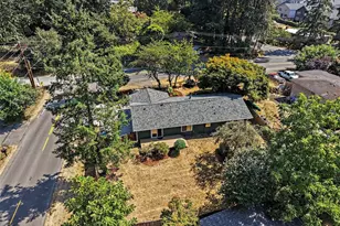 14205 154 Ave SE, Renton, WA 98059 - Photo 40