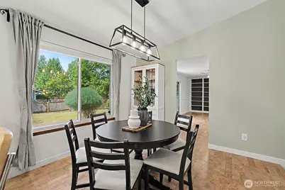 14205 154th Avenue SE, Renton, WA 98059 - Photo 8