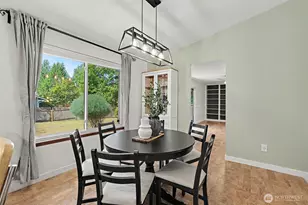 14205 154 Ave SE, Renton, WA 98059 - Photo 8