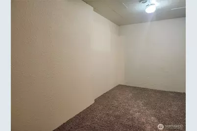 1017 4th Street #B, Bremerton, WA 98337 - Photo 6