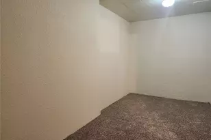 1017 4th St, Bremerton, WA 98337 - Photo 6