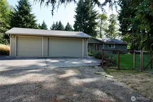 5204 53rd St W, University Place, WA 98467 - Photo 2