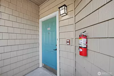 1500 S 18th #G201, Renton, WA 98055 - Photo 2
