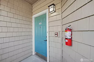 1500 S 18th, Renton, WA 98055 - Photo 2