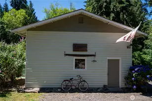 13814 214th St E, Graham, WA 98338 - Photo 28
