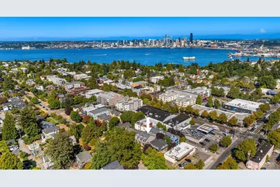2340 44th Avenue SW #C, Seattle, WA 98116 - Photo 32