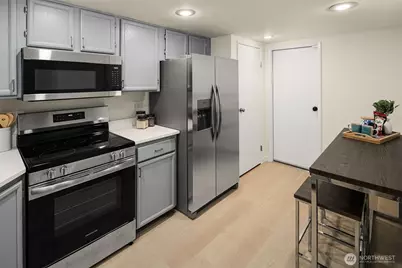 4017 159th Avenue NE #27A, Redmond, WA 98052 - Photo 12