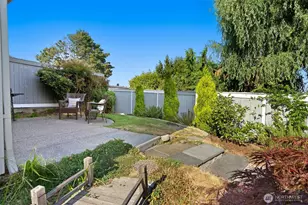 3802 25th Ave W, Seattle, WA 98199 - Photo 24