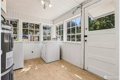 6925 52nd Avenue W, University Place, WA 98467 - Photo 30