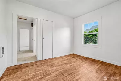 6925 52nd Avenue W, University Place, WA 98467 - Photo 24