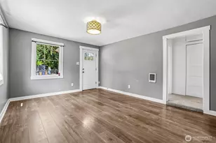 6925 52nd Ave W, University Place, WA 98467 - Photo 4