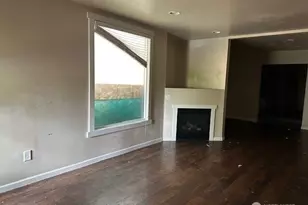 1220 Yakima Ave, Tacoma, WA 98405 - Photo 2