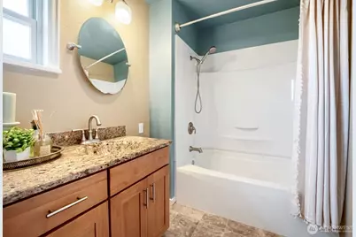 909 SW Langston Road, Renton, WA 98057 - Photo 12