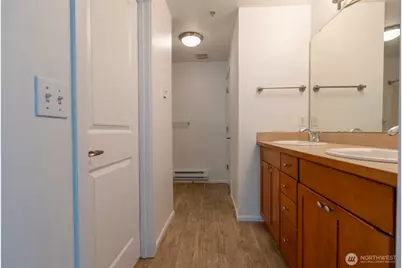 4050 S 212th Court #B, SeaTac, WA 98198 - Photo 10
