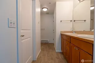 4050 S 212th Ct, SeaTac, WA 98198 - Photo 10
