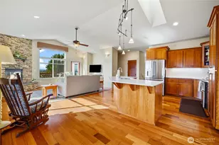 5675 Meadow View Ct, Ferndale, WA 98248 - Photo 4