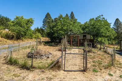 205 N Maple Hill Road, Kelso, WA 98626 - Photo 28
