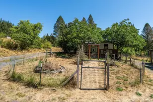 205 N Maple Hill Rd, Kelso, WA 98626 - Photo 28