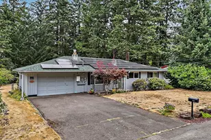 2016 Sycamore St SE, Lacey, WA 98503 - Photo 2