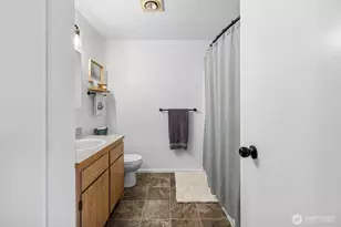 903 27th St, Anacortes, WA 98221 - Photo 16