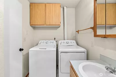 903 27th Street #2, Anacortes, WA 98221 - Photo 22