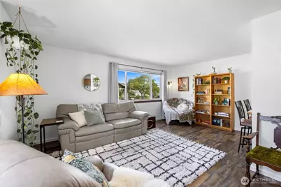 903 27th Street #2, Anacortes, WA 98221 - Photo 4