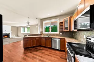 816 124th St Ct E, Tacoma, WA 98445 - Photo 8