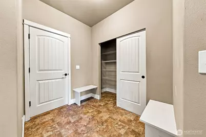 816 124th Street Ct E, Tacoma, WA 98445 - Photo 10