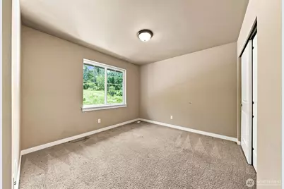 816 124th Street Ct E, Tacoma, WA 98445 - Photo 16