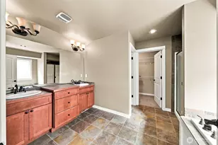 816 124th St Ct E, Tacoma, WA 98445 - Photo 22