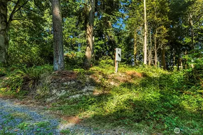 37218 Loki Bluff Drive NE, Hansville, WA 98340 - Photo 14