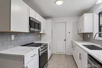 157 SW 313th Street, Federal Way, WA 98023 - Photo 10