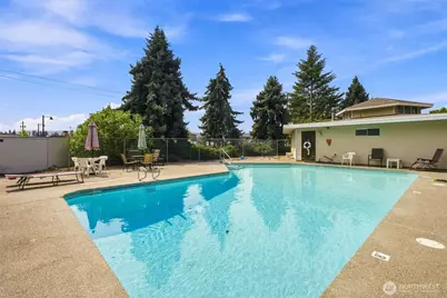 10321 E Main Avenue #202, Spokane Valley, WA 99206 - Photo 2
