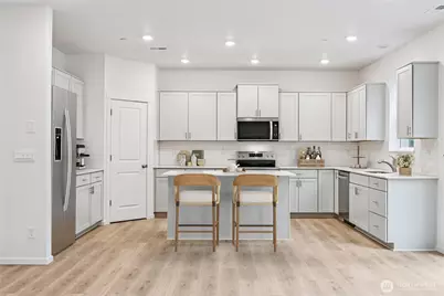 722 129th Street E #13, Tacoma, WA 98445 - Photo 12