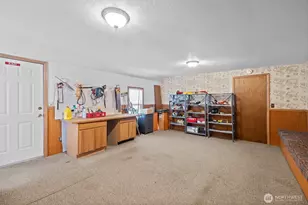 711 S Race St, Port Angeles, WA 98362 - Photo 30